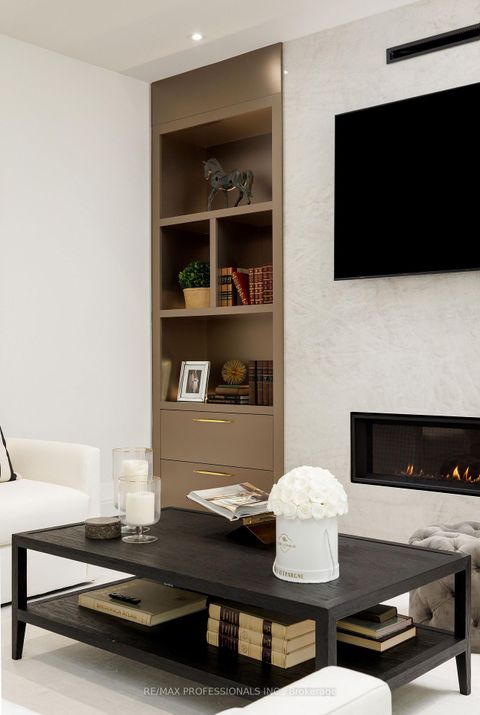 Photo 21 at 2B Fairway Road, Rosethorn, Toronto