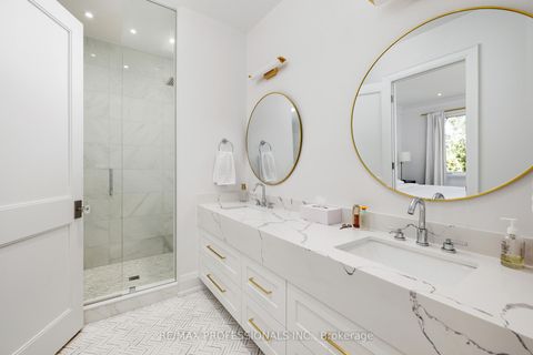 Photo 27 at 2B Fairway Road, Rosethorn, Toronto