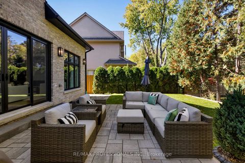 Photo 46 at 2B Fairway Road, Rosethorn, Toronto