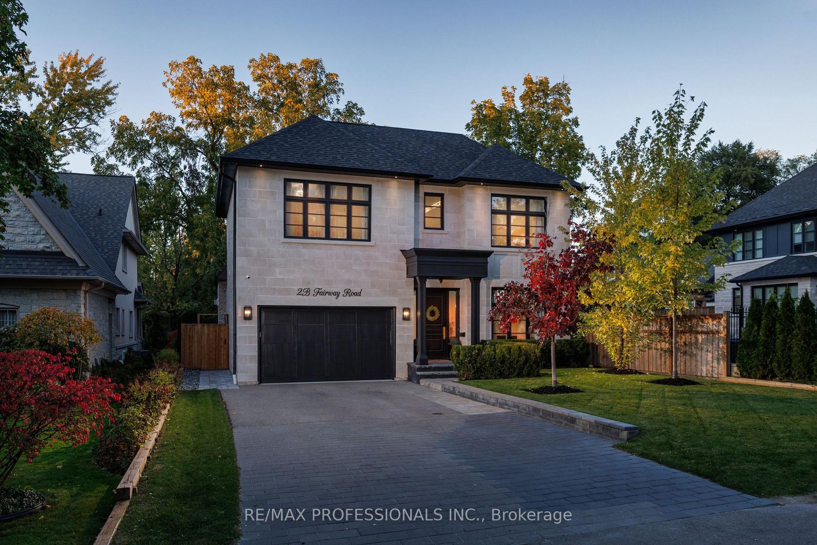 Photo 1 at 2B Fairway Road, Rosethorn, Toronto Photo 1 at 2B Fairway Road, Rosethorn, Toronto