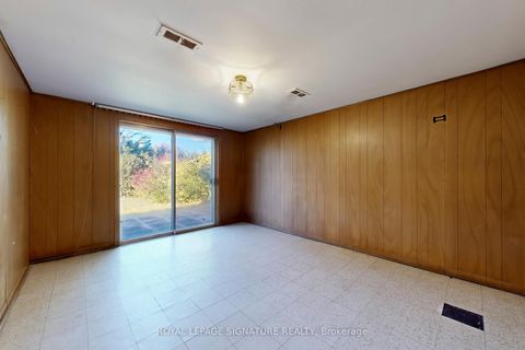 Photo 35 at 410 Patricia Avenue, Newtonbrook West, Toronto
