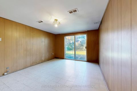 Photo 36 at 410 Patricia Avenue, Newtonbrook West, Toronto