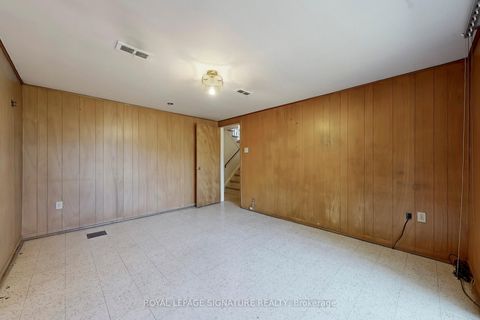 Photo 38 at 410 Patricia Avenue, Newtonbrook West, Toronto