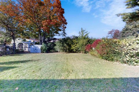 Photo 46 at 410 Patricia Avenue, Newtonbrook West, Toronto