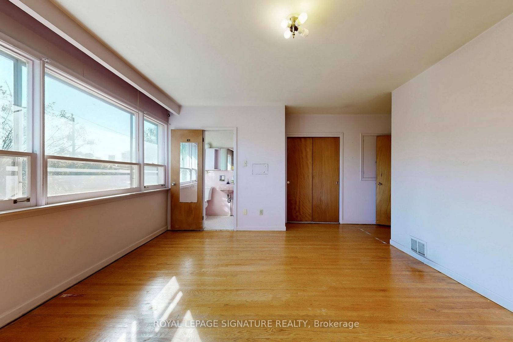 Photo 19 at 410 Patricia Avenue, Newtonbrook West, Toronto Photo 19 at 410 Patricia Avenue, Newtonbrook West, Toronto