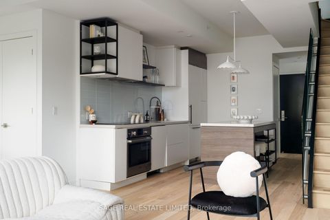 Photo 8 at 321 - 35 Wabash Avenue, Roncesvalles, Toronto