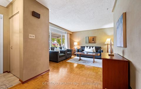 Photo 2 at 14 Turnvale Road, Clairville, Toronto