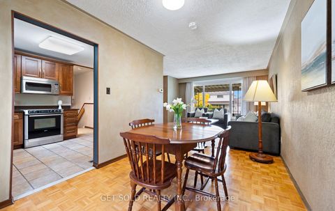 Photo 9 at 14 Turnvale Road, Clairville, Toronto