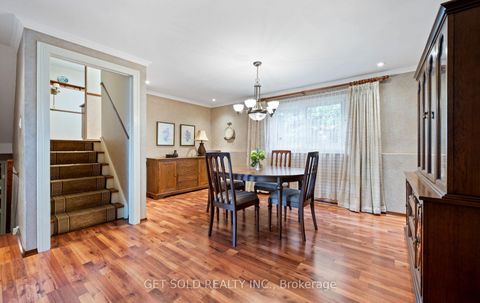 Photo 25 at 14 Turnvale Road, Clairville, Toronto