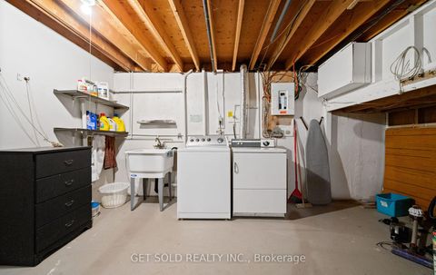 Photo 33 at 14 Turnvale Road, Clairville, Toronto