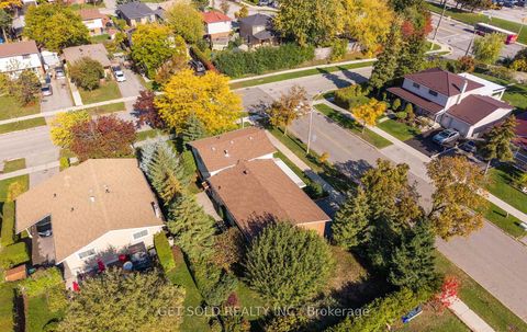Photo 43 at 14 Turnvale Road, Clairville, Toronto