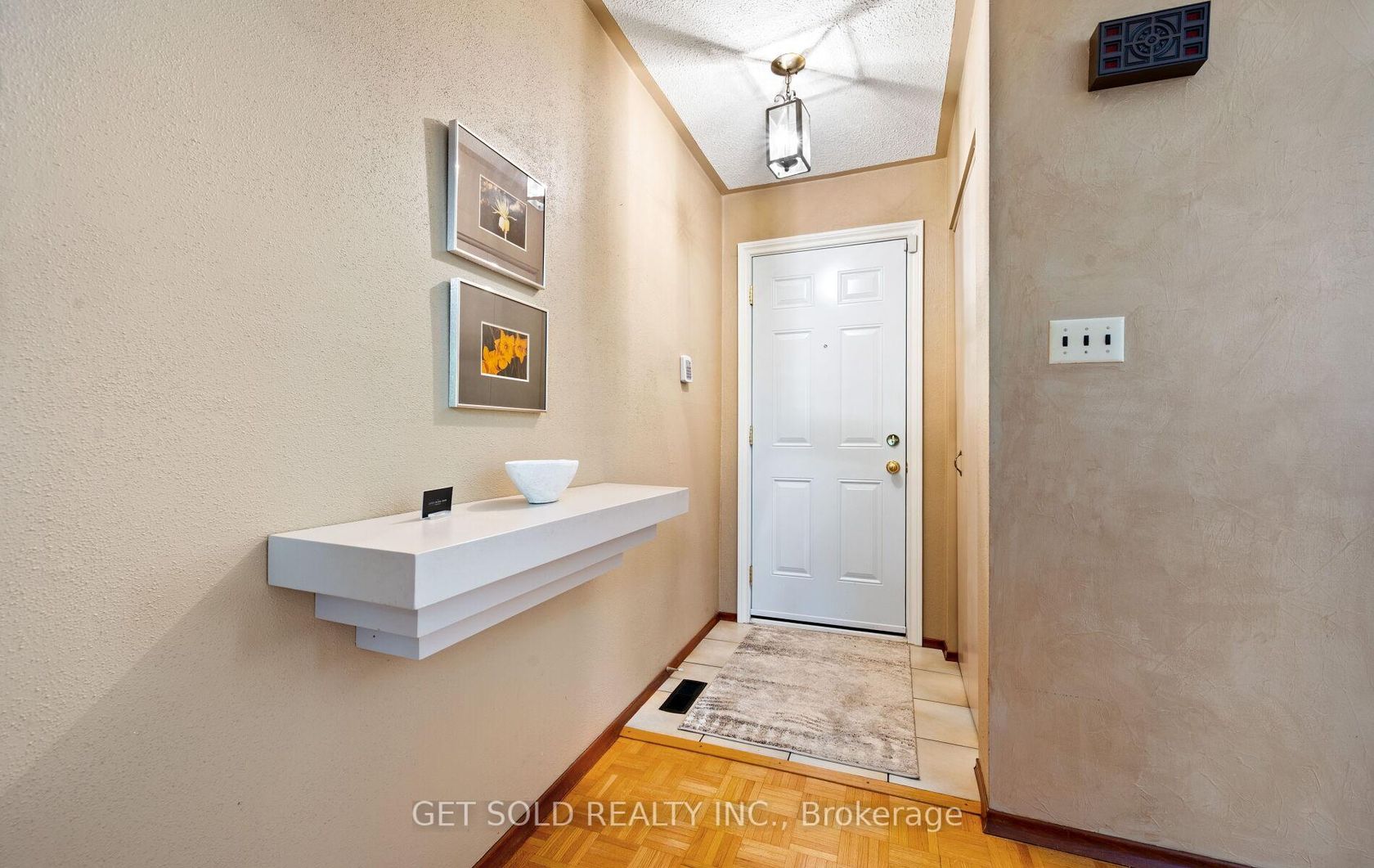 Photo 1 at 14 Turnvale Road, Clairville, Toronto Photo 1 at 14 Turnvale Road, Clairville, Toronto