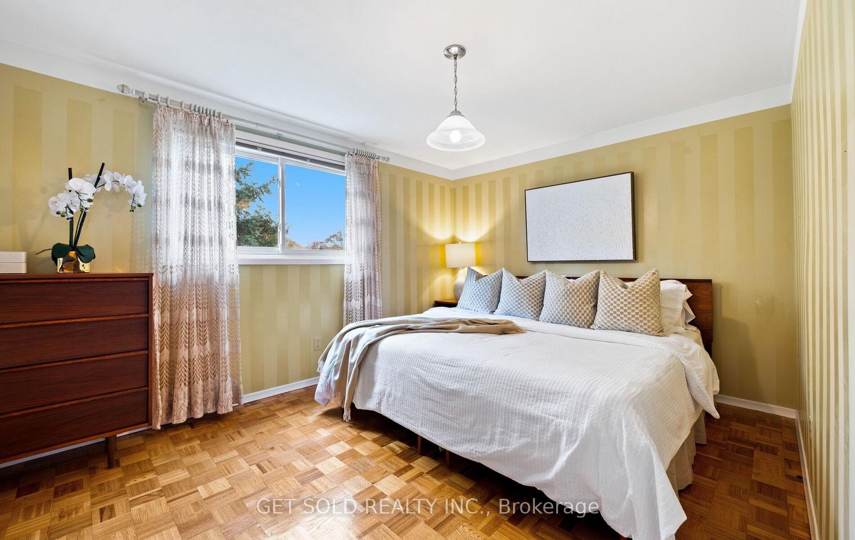 Photo 16 at 14 Turnvale Road, Clairville, Toronto Photo 16 at 14 Turnvale Road, Clairville, Toronto