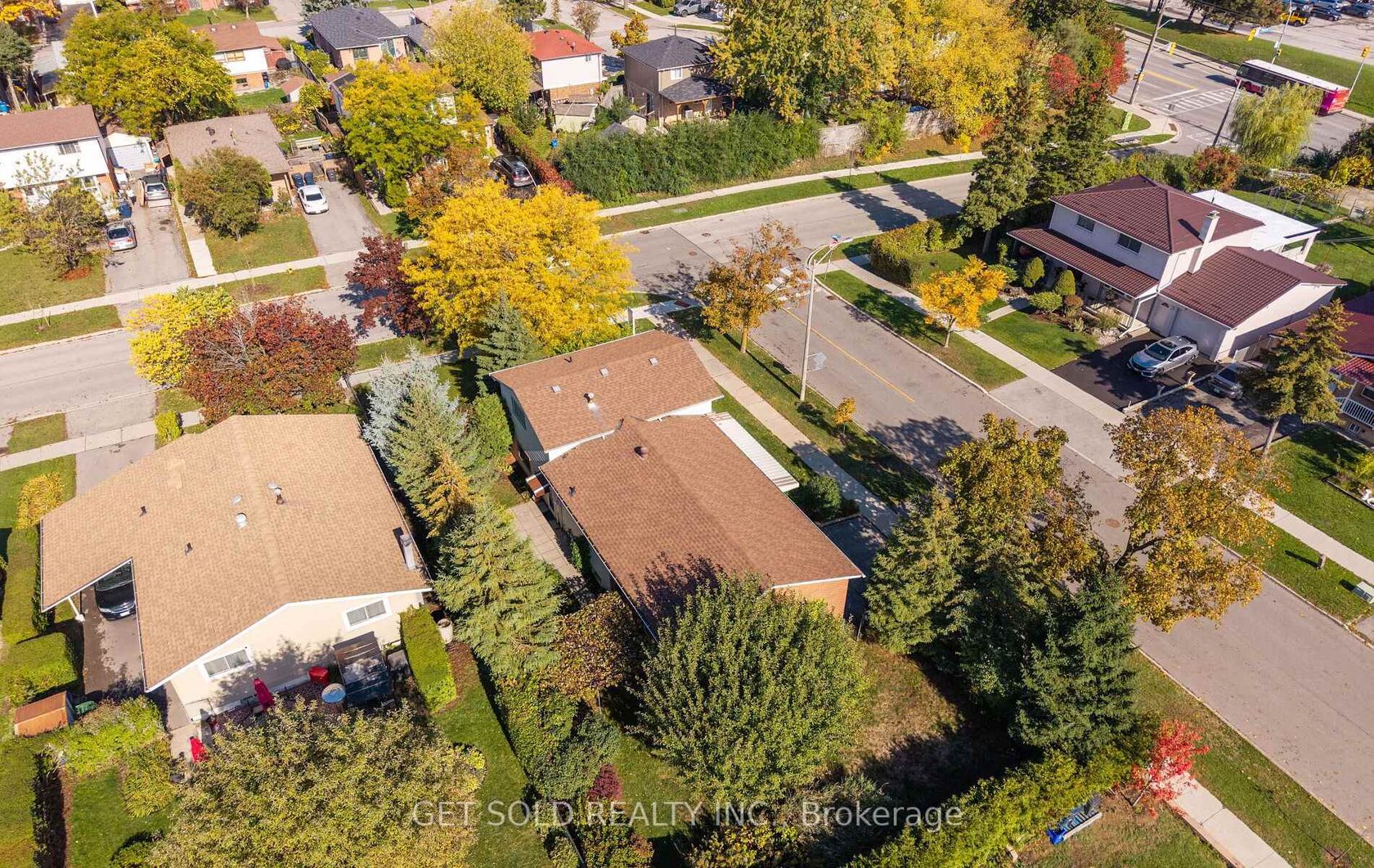 Photo 43 at 14 Turnvale Road, Clairville, Toronto Photo 43 at 14 Turnvale Road, Clairville, Toronto