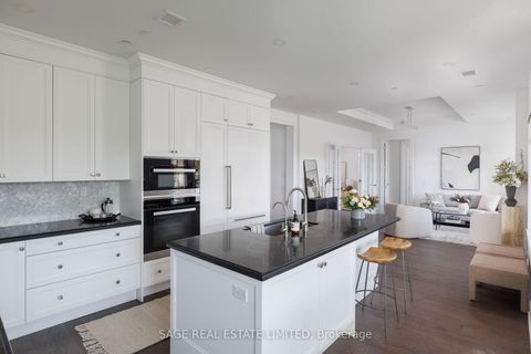 Photo 2 at 0629 - 1900 Bayview Avenue, York Mills, Toronto