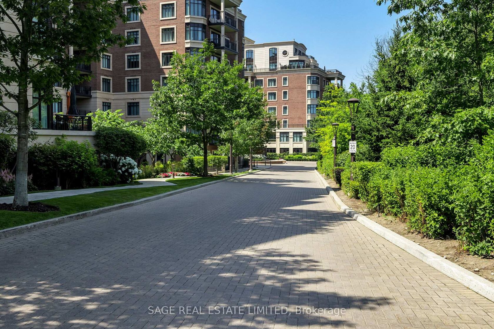 Photo 40 at 0629 - 1900 Bayview Avenue, York Mills, Toronto Photo 40 at 0629 - 1900 Bayview Avenue, York Mills, Toronto
