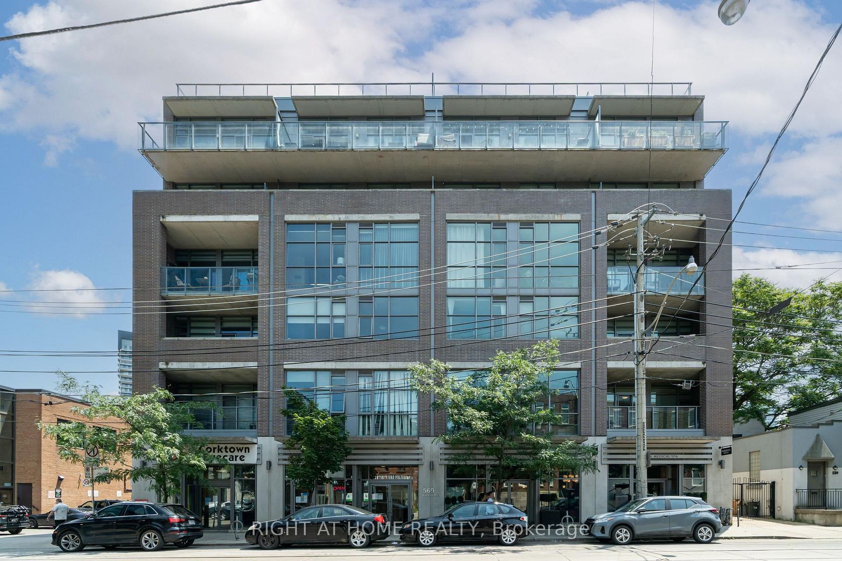 409 - 569 King Street E, Moss Park, Toronto  by Loree Meneguzzi Real Estate 409 - 569 King Street E, Moss Park, Toronto