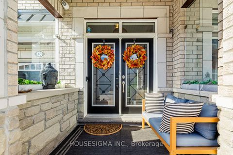 Photo 1 at 46 Vedette Way, Vellore Village, Vaughan