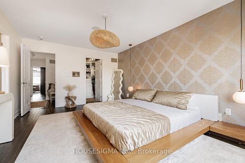 Photo 14 at 46 Vedette Way, Vellore Village, Vaughan