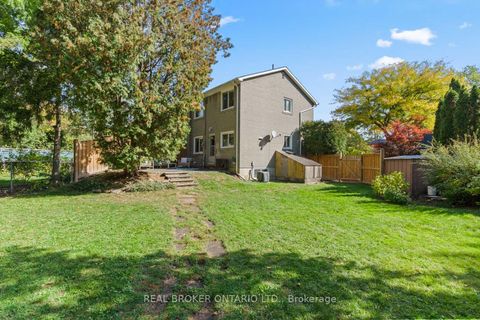 Photo 29 at 29 Veery Place, Don Mills, Toronto