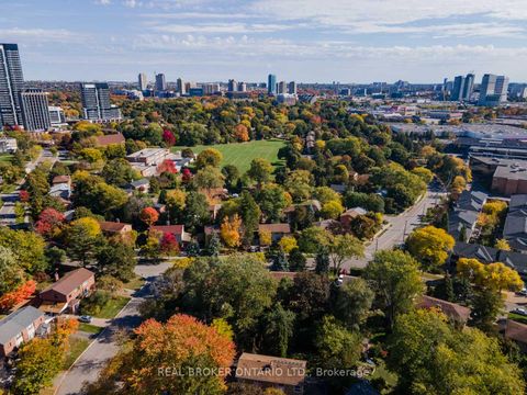 Photo 34 at 29 Veery Place, Don Mills, Toronto