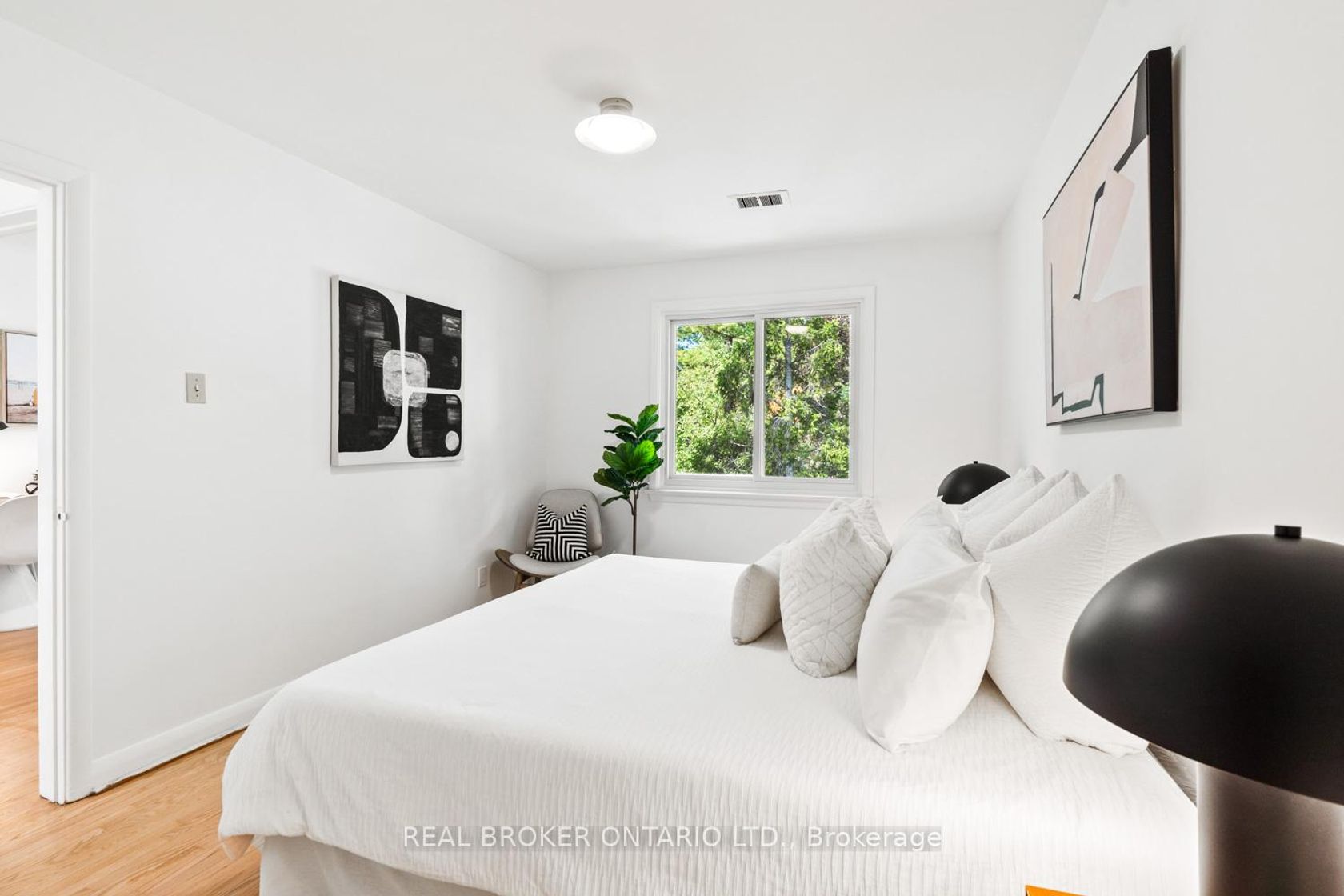 Photo 12 at 29 Veery Place, Don Mills, Toronto Photo 12 at 29 Veery Place, Don Mills, Toronto