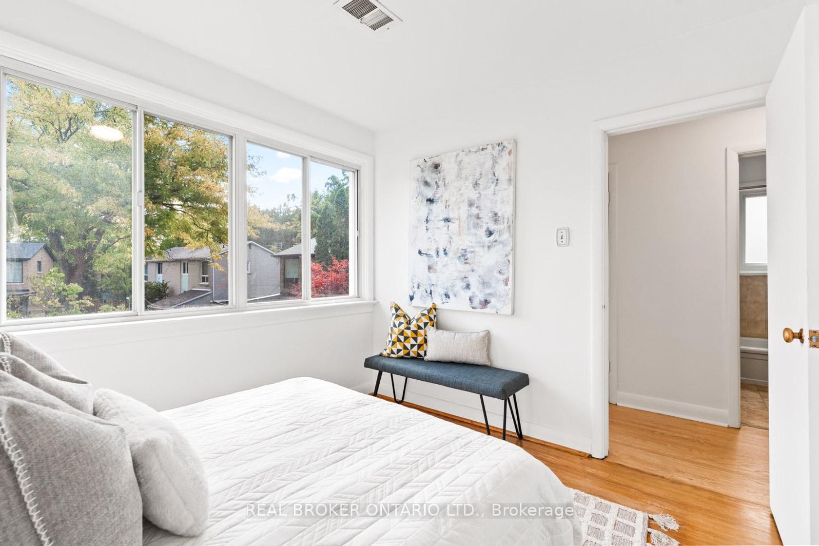 Photo 15 at 29 Veery Place, Don Mills, Toronto Photo 15 at 29 Veery Place, Don Mills, Toronto
