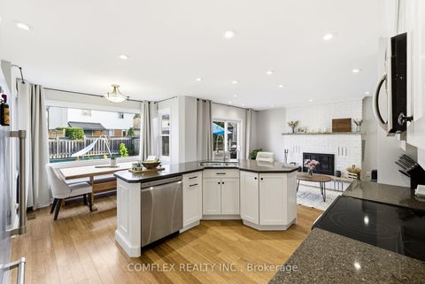 Photo 15 at 16 Orchard Park Drive, Bowmanville, Clarington