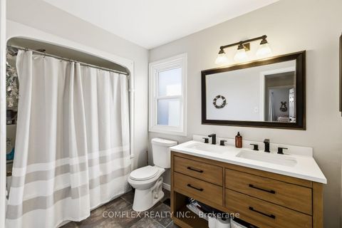 Photo 27 at 16 Orchard Park Drive, Bowmanville, Clarington