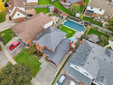 Photo 44 at 16 Orchard Park Drive, Bowmanville, Clarington