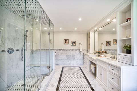 Photo 27 at 26 Clarendon Drive, Bayview Hill, Richmond Hill