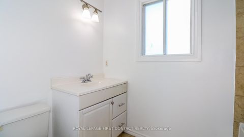 Photo 22 at 194 Kozlov Street, West Bayfield, Barrie
