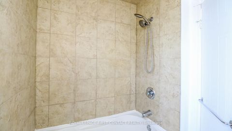 Photo 23 at 194 Kozlov Street, West Bayfield, Barrie