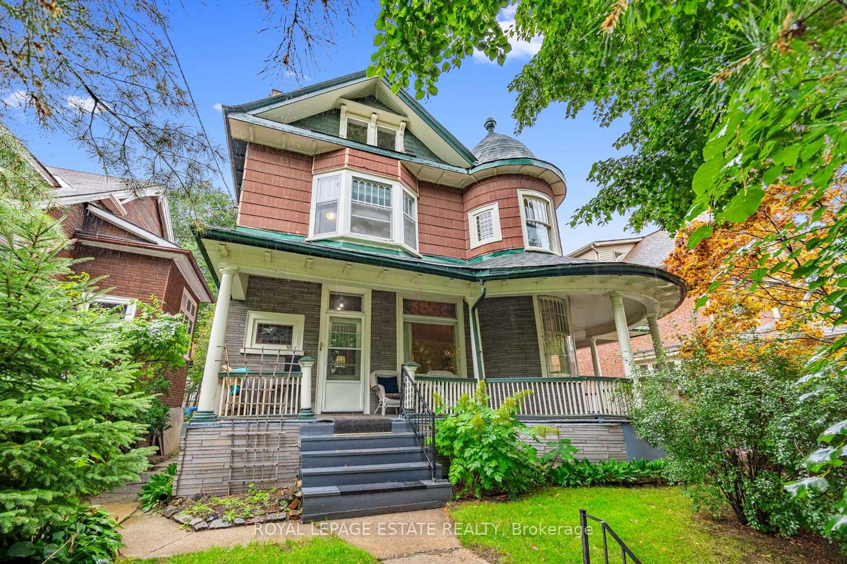 Photo 2 at 55 Leuty Avenue, The Beaches, Toronto Photo 2 at 55 Leuty Avenue, The Beaches, Toronto