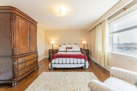 Photo 14 at 47 Jocada Road, Maple Leaf, Toronto