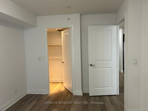 Photo 4 at 511 - 376 Highway 7, Doncrest, Richmond Hill