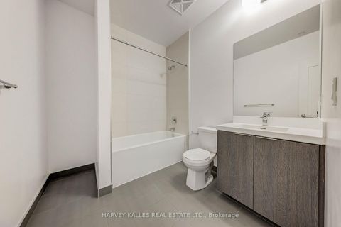 Photo 13 at TH104 - 25 Holly Street, Mount Pleasant West, Toronto