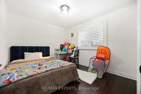 Photo 19 at 93 Stiver Drive, London, Newmarket