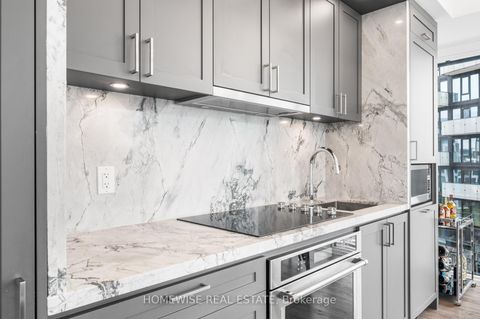 Photo 1 at 1012 - 470 Front Street W, Waterfront Communities C1, Toronto