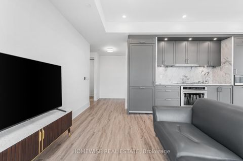 Photo 9 at 1012 - 470 Front Street W, Waterfront Communities C1, Toronto