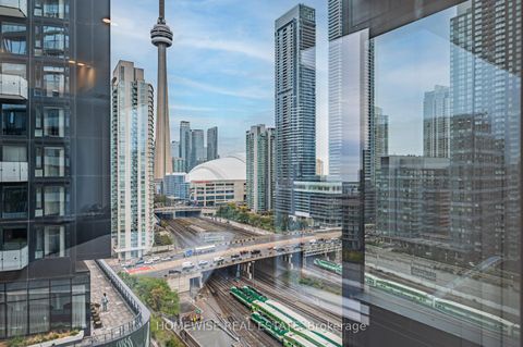 Photo 18 at 1012 - 470 Front Street W, Waterfront Communities C1, Toronto