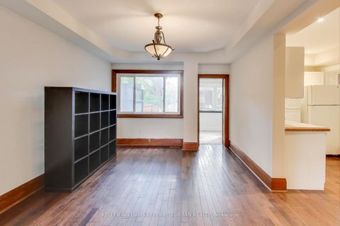Photo 7 at 39 Eastwood Road, Woodbine Corridor, Toronto
