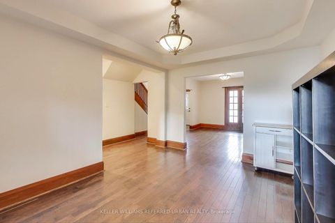 Photo 8 at 39 Eastwood Road, Woodbine Corridor, Toronto