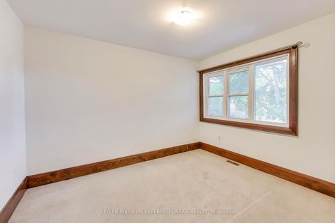 Photo 16 at 39 Eastwood Road, Woodbine Corridor, Toronto