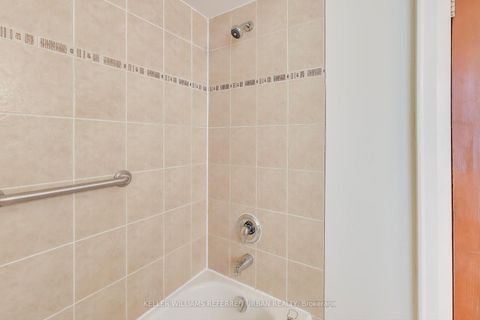 Photo 23 at 39 Eastwood Road, Woodbine Corridor, Toronto