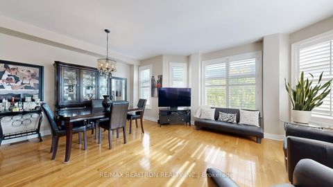 Photo 8 at 85 Vittorio De Luca Drive, East Woodbridge, Vaughan