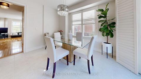 Photo 21 at 85 Vittorio De Luca Drive, East Woodbridge, Vaughan