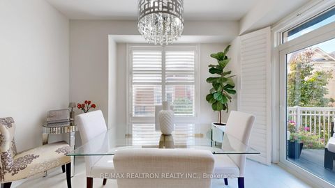 Photo 25 at 85 Vittorio De Luca Drive, East Woodbridge, Vaughan