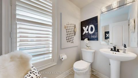 Photo 26 at 85 Vittorio De Luca Drive, East Woodbridge, Vaughan