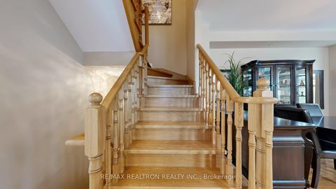 Photo 27 at 85 Vittorio De Luca Drive, East Woodbridge, Vaughan